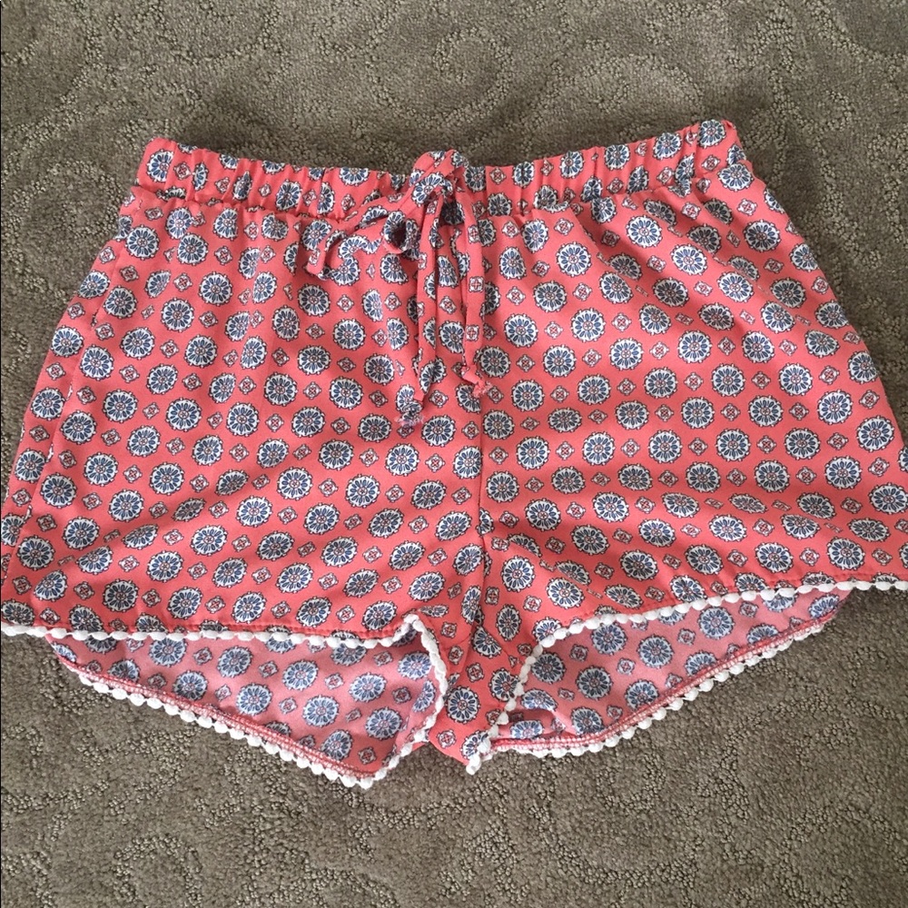 Coral patterned shorts